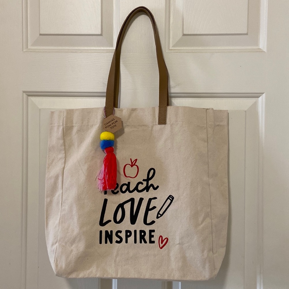 Canvas Pom-Pom Tote